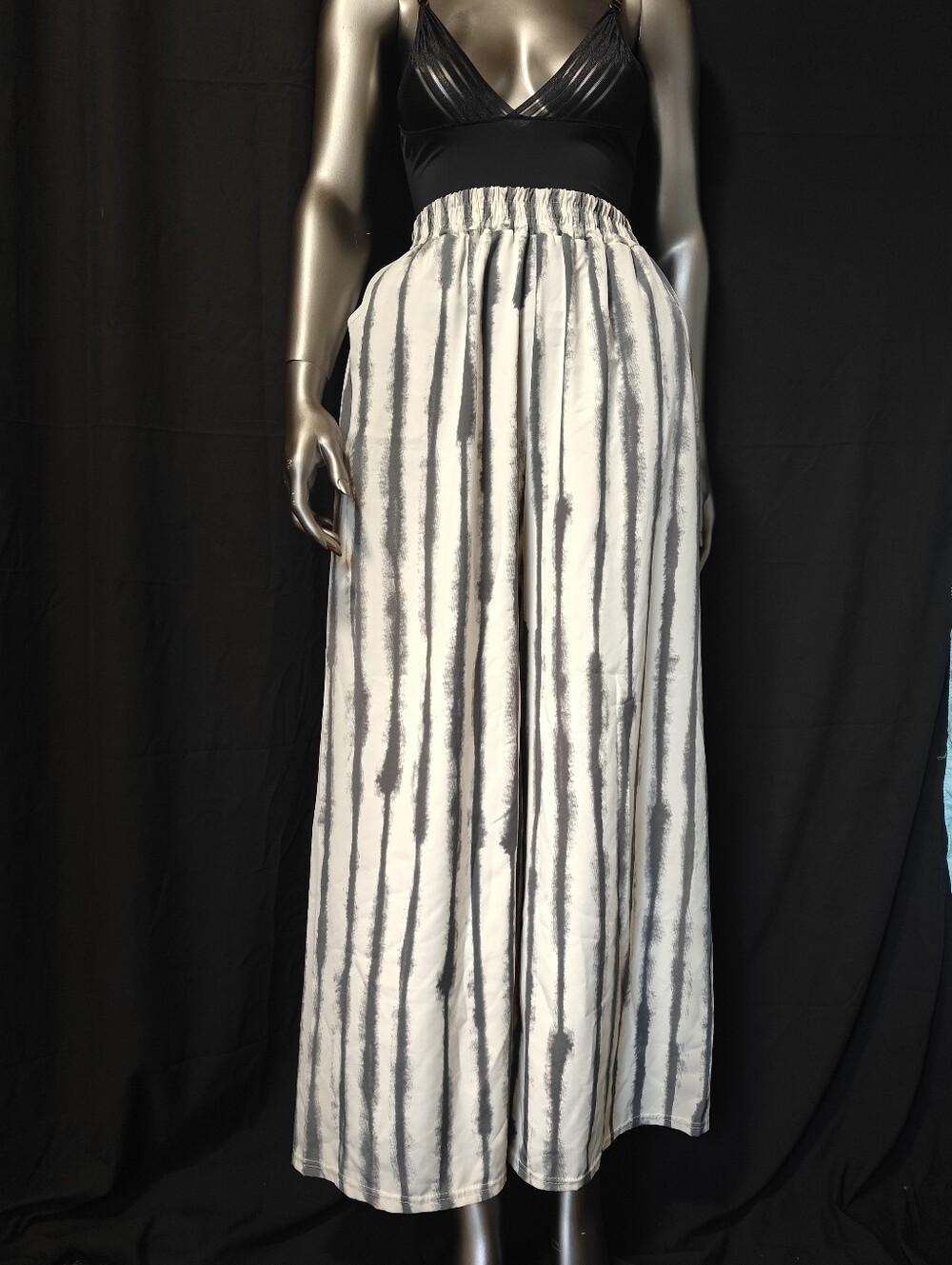 High-Waist Wide Leg Pants
